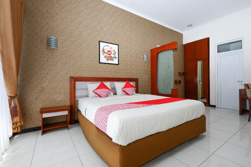 Arya Graha Semarang Hotell Exteriör bild