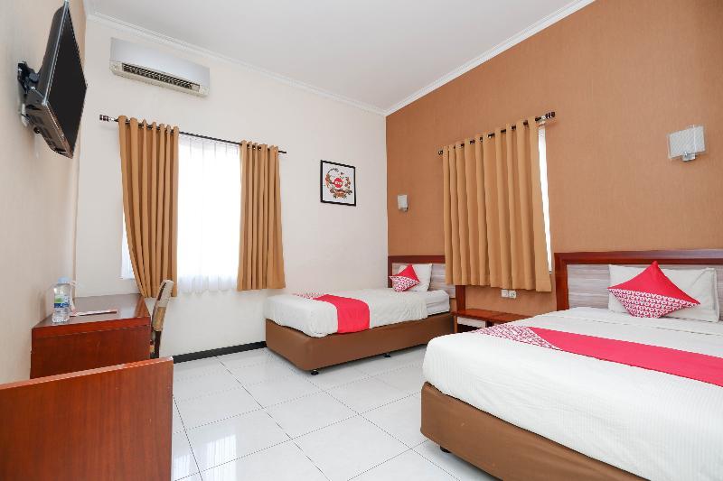Arya Graha Semarang Hotell Exteriör bild