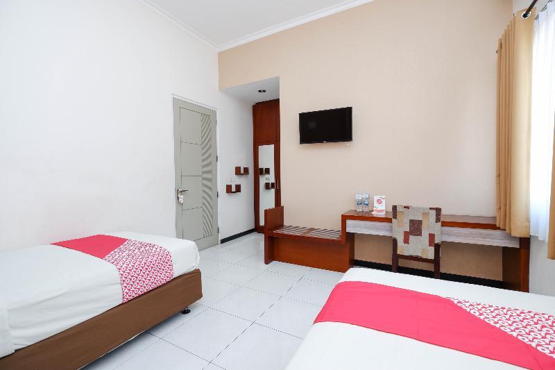 Arya Graha Semarang Hotell Exteriör bild